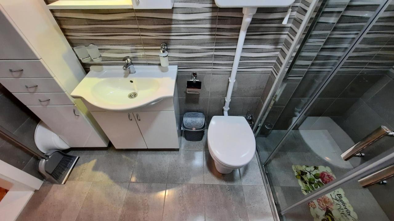 Exclusive Apartment ปาราชิน ภายนอก รูปภาพ