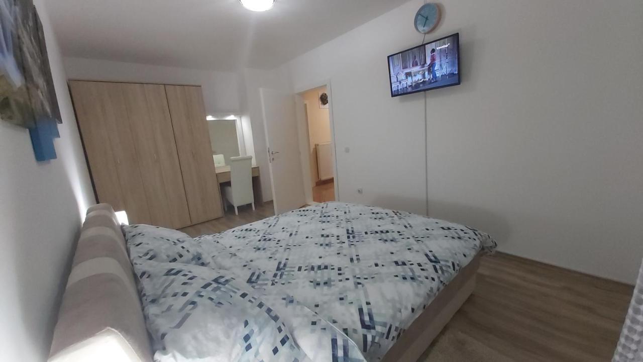 Exclusive Apartment ปาราชิน ภายนอก รูปภาพ